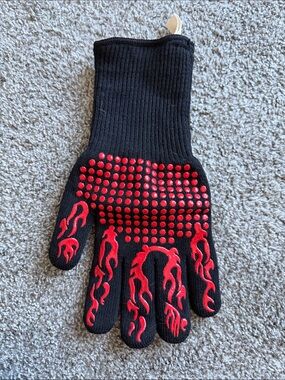 Men's Black Heat-Resistant Grip Glove with Red Flame Design